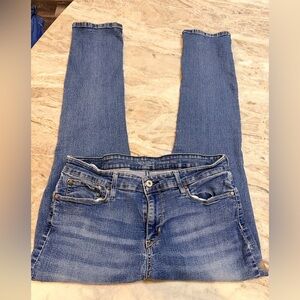 Levi’s Signature Jeans Women’s Size 14 Blue Stretch Denim Straight Leg